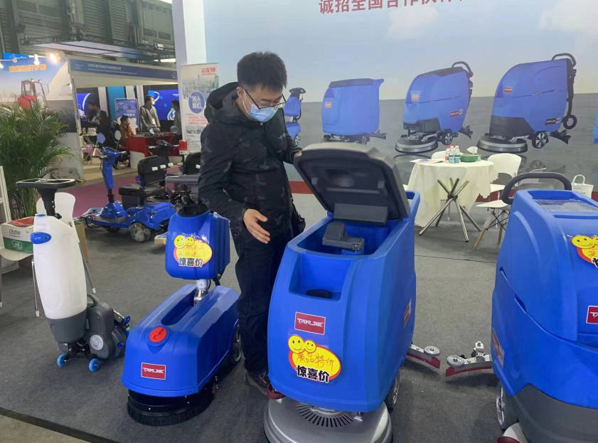 保山坦洁洗地机公司致力于电动洗地机的生产、销售和服务百家